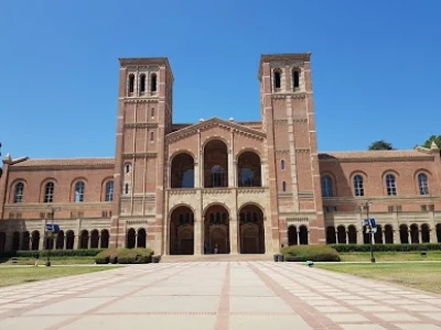 Universidad de California en Los Angeles