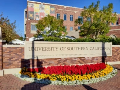 Universidad del Sur de California I